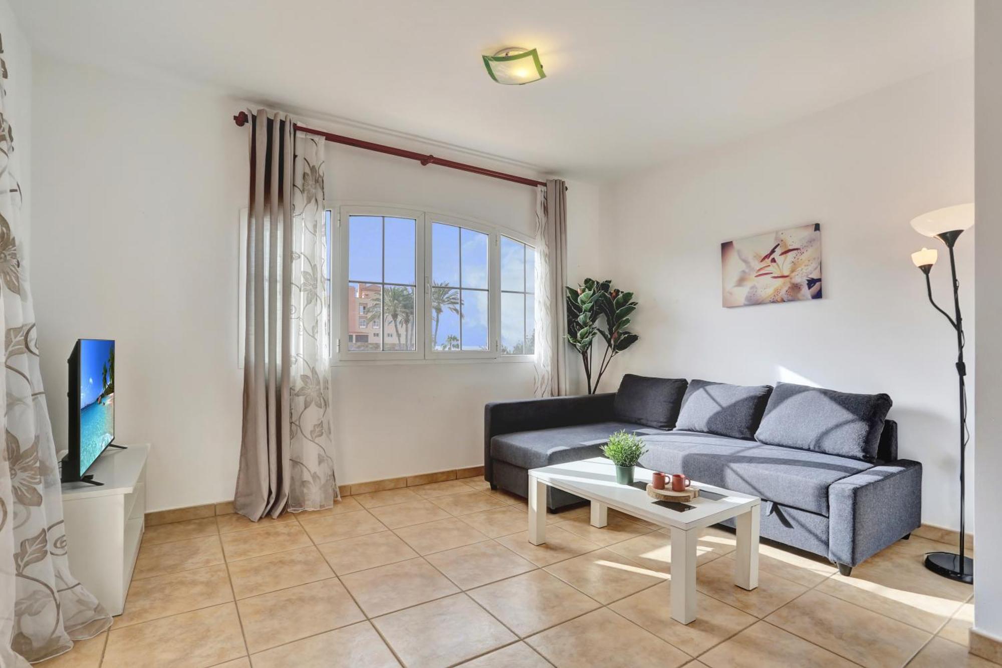 Sunnyland Pescadores Apartment